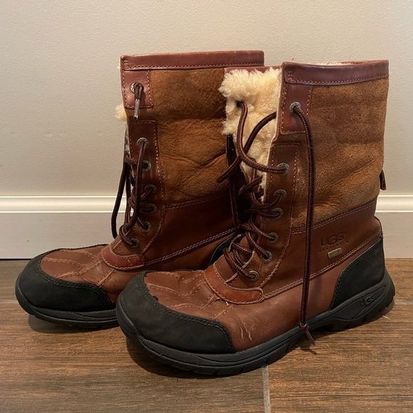 UGG snow boot - Picture 1 of 10